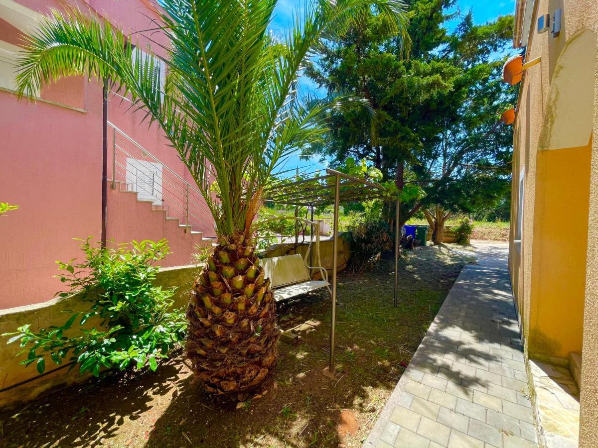 פרמנטורה Apartments Vitalia מראה חיצוני תמונה